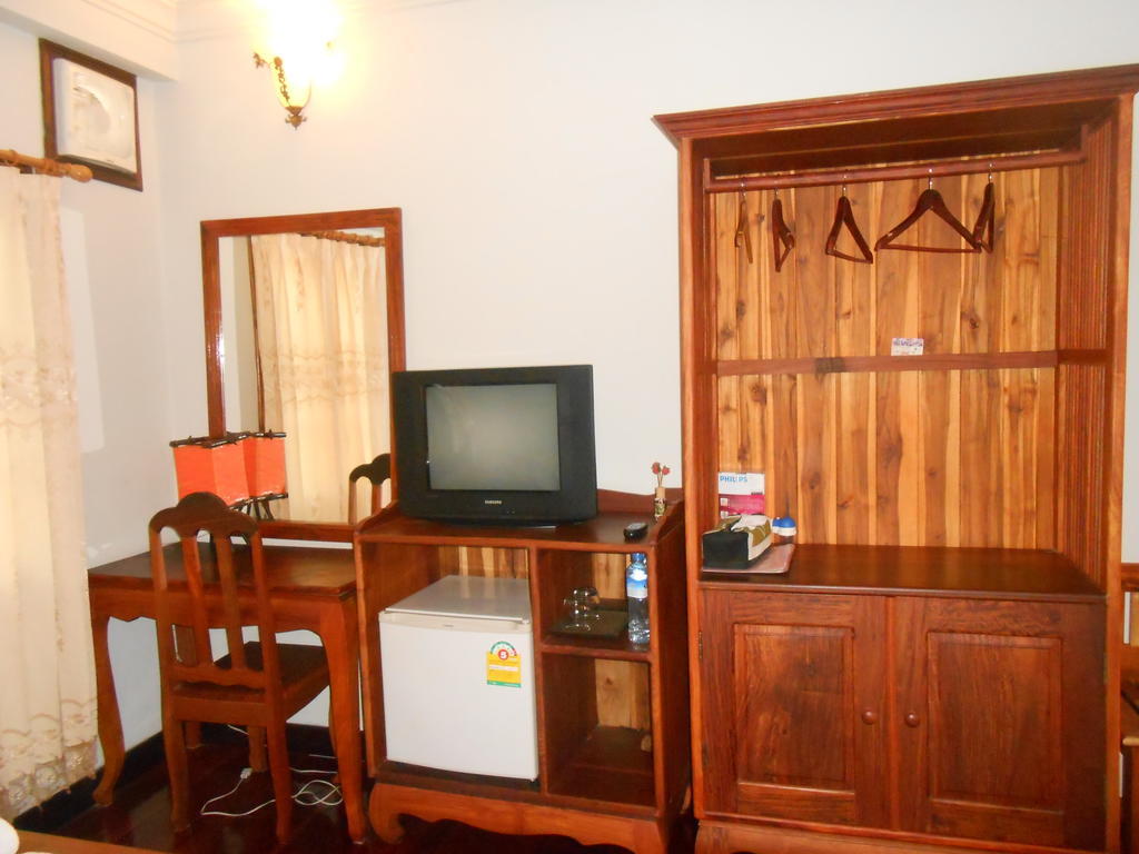 Phounsab Guesthouse Luang Prabang Værelse billede